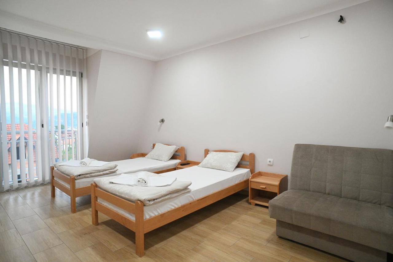 Prenociste I Restoran Ihthis Bajina Basta Exterior foto