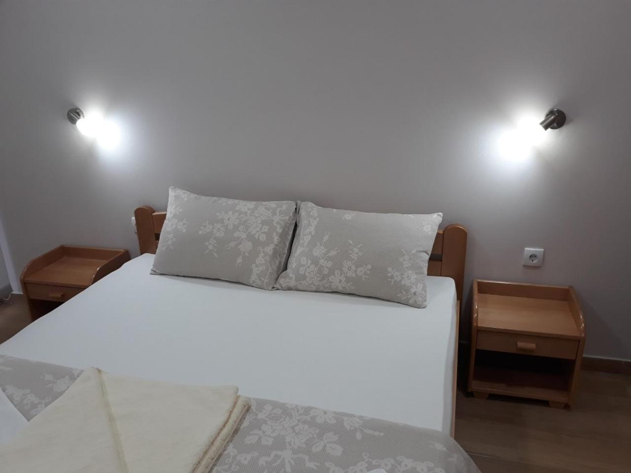 Prenociste I Restoran Ihthis Bajina Basta Exterior foto
