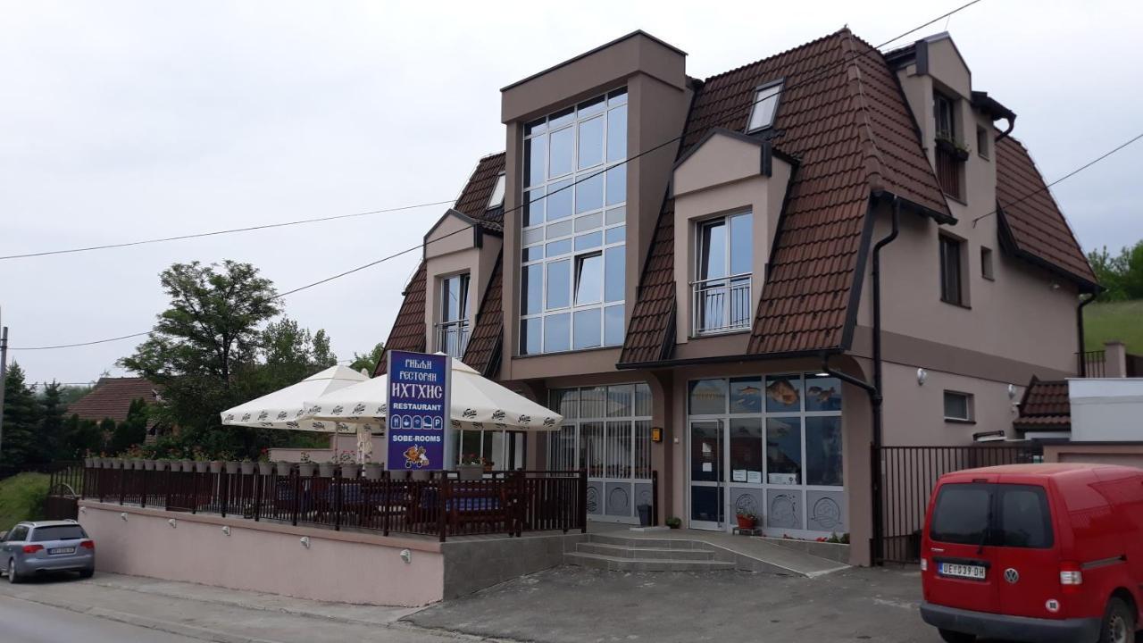 Prenociste I Restoran Ihthis Bajina Basta Exterior foto
