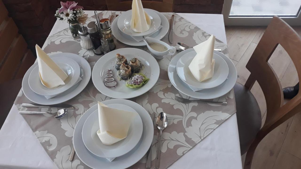 Prenociste I Restoran Ihthis Bajina Basta Exterior foto
